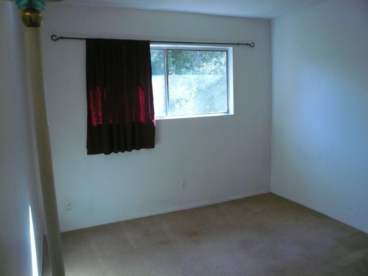 Bedroom empty 2